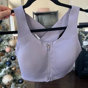 Lululemon Enlite Front Zip Bra 34D light grey/ purple